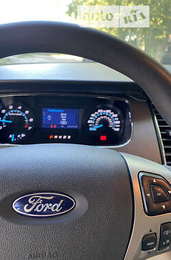 Седан Ford Taurus 2014 в Кропивницком