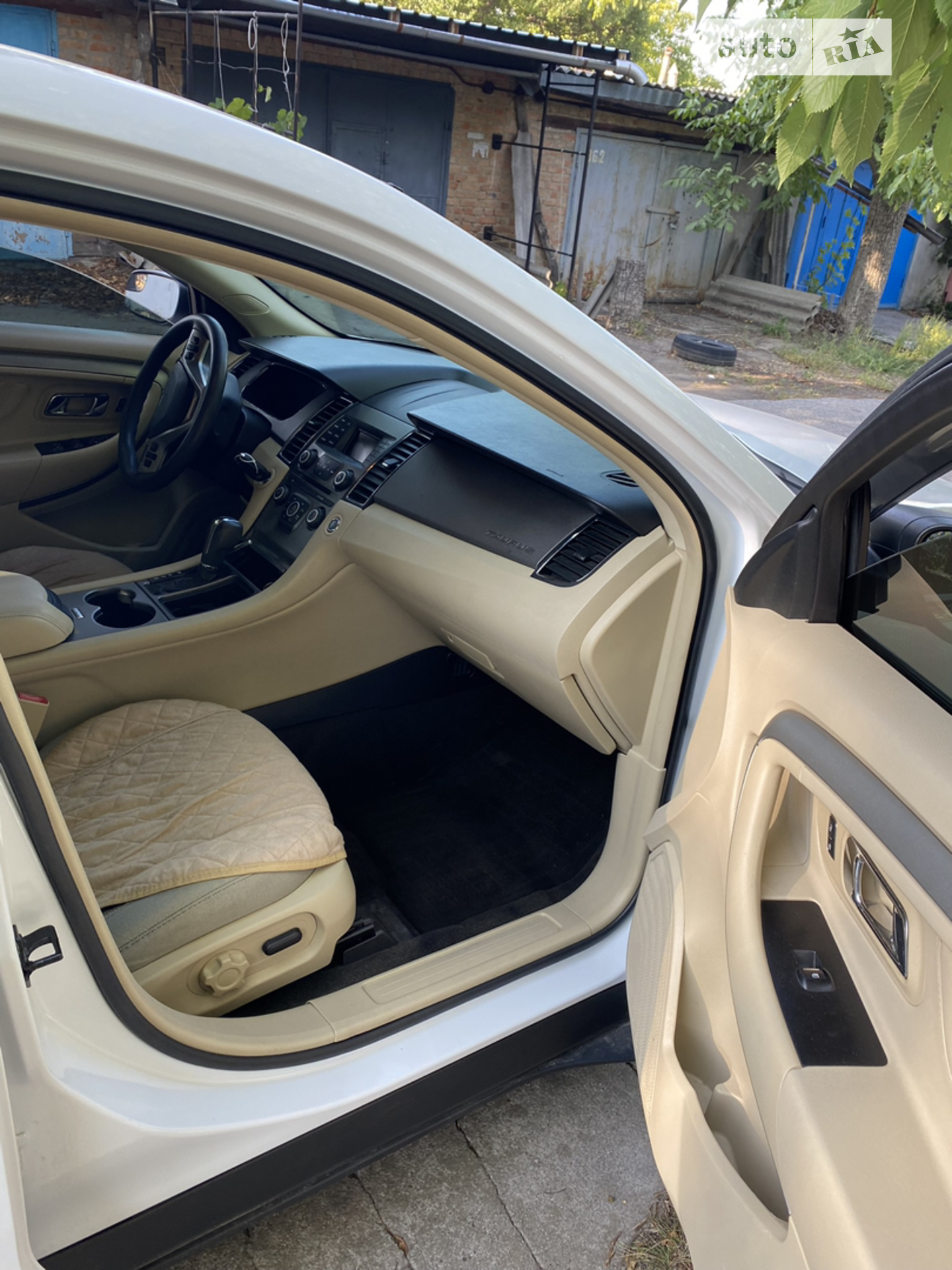 2014 Ford Taurus - мініатюра 14