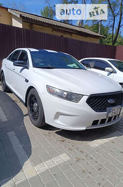 Седан Ford Taurus 2017 в Одесі