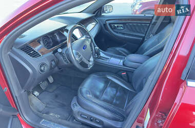 Седан Ford Taurus 2013 в Львове