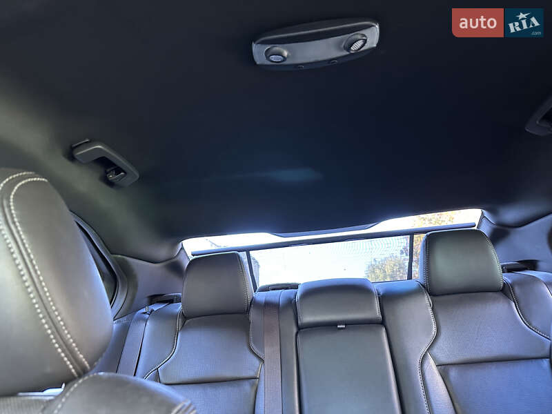 Седан Ford Taurus 2013 в Львове