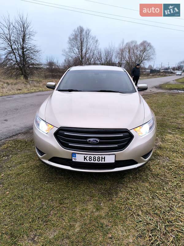 Седан Ford Taurus 2017 в Березане фото 2 Седан Ford Taurus 2017 в Березане