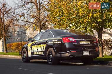 Седан Ford Taurus 2017 в 
