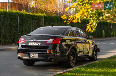 Седан Ford Taurus 2017 в 