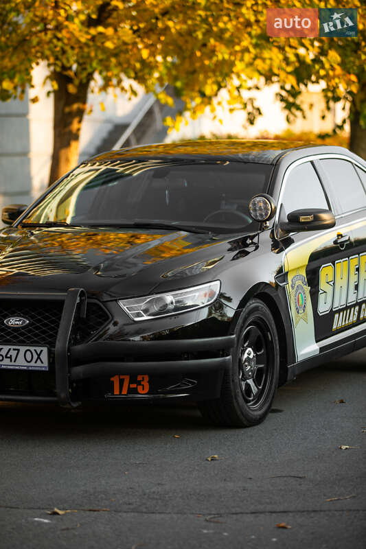 Седан Ford Taurus 2017 в Киеве