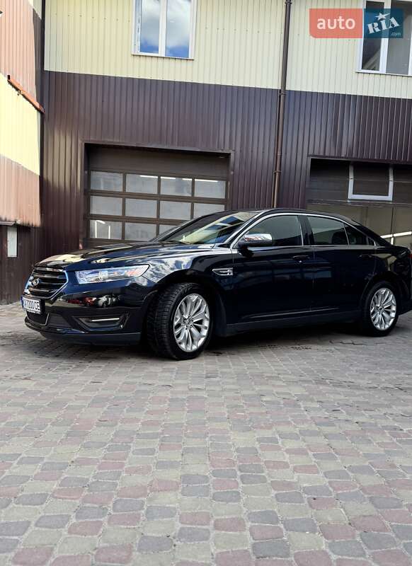 Седан Ford Taurus 2019 в Києві