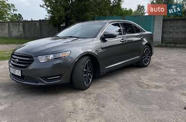 Седан Ford Taurus 2017 в Василькове