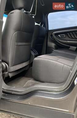 Седан Ford Taurus 2017 в 