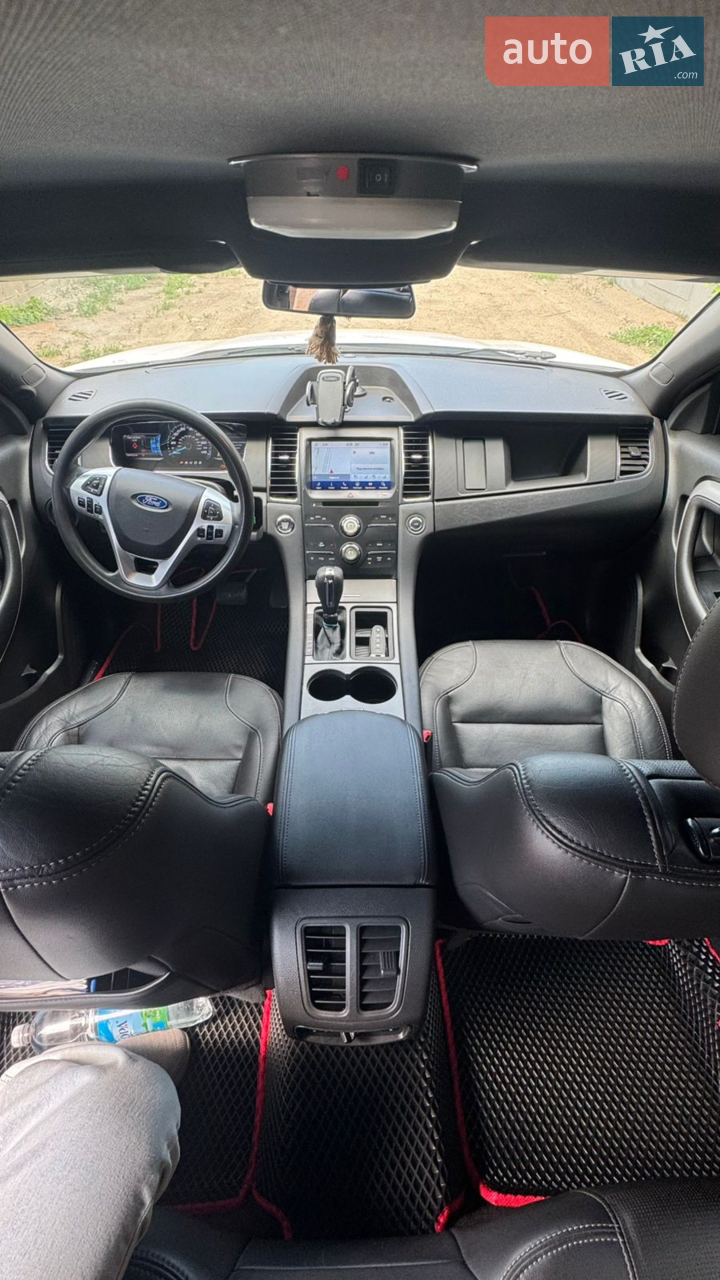 2015 Ford Taurus - мініатюра 31