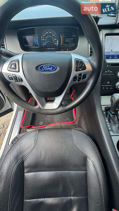 Седан Ford Taurus 2014 в Харькове