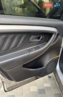 Седан Ford Taurus 2012 в Днепре
