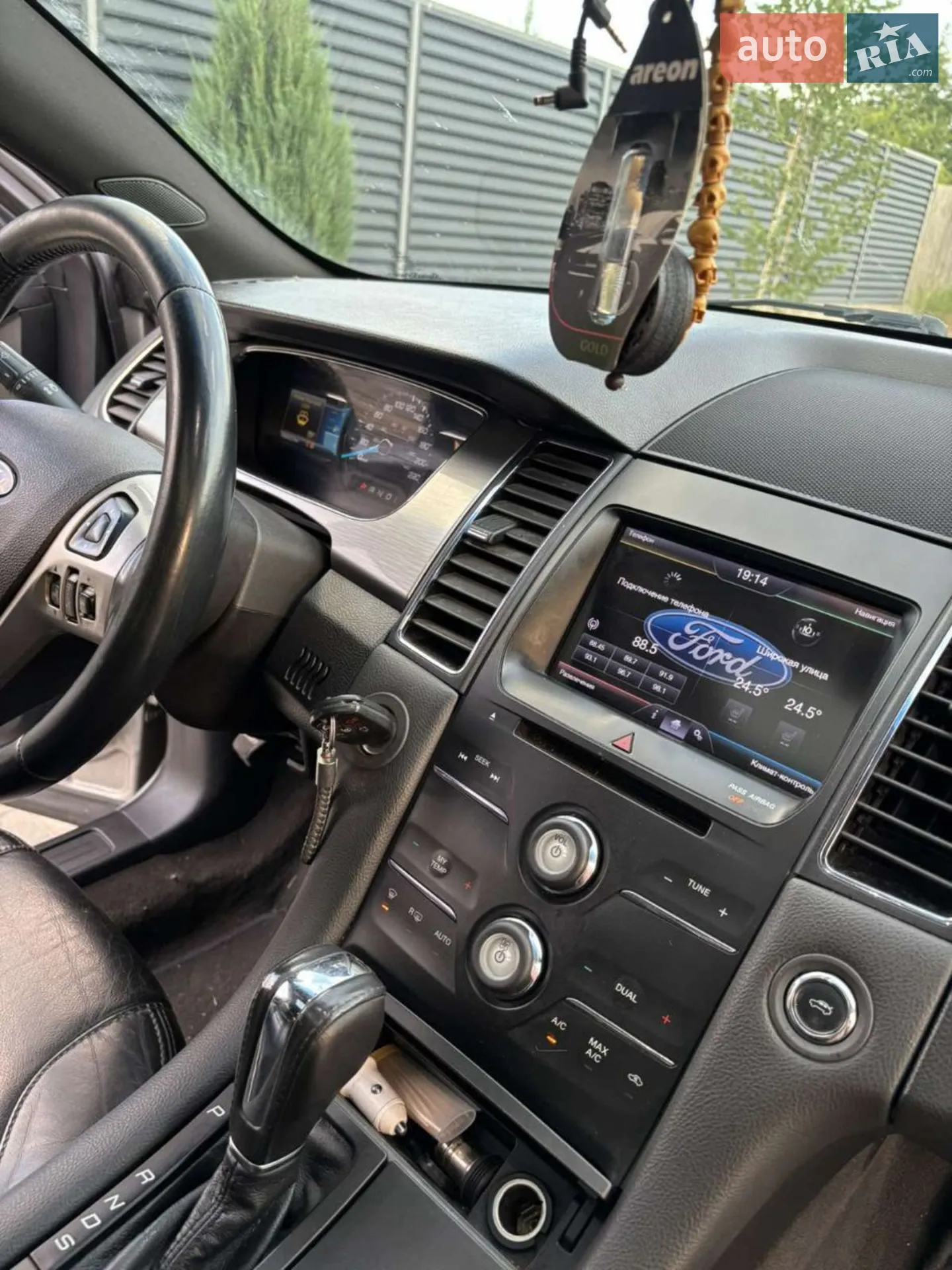 2012 Ford Taurus - мініатюра 26