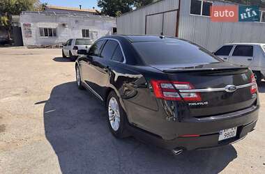 Седан Ford Taurus 2017 в Запоріжжі