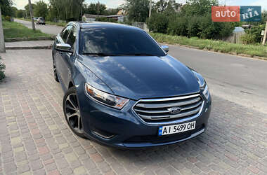 Седан Ford Taurus 2018 в Киеве