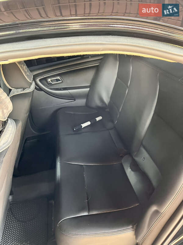 Седан Ford Taurus 2016 в Киеве