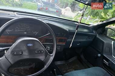 Седан Ford Taurus 1989 в Ахтырке