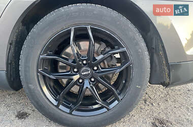 Седан Ford Taurus 2015 в 