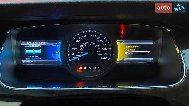 Седан Ford Taurus 2017 в Виннице