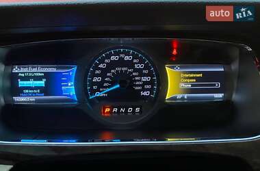 Седан Ford Taurus 2017 в 