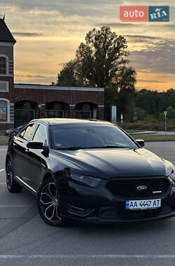 Седан Ford Taurus 2014 в Обухове