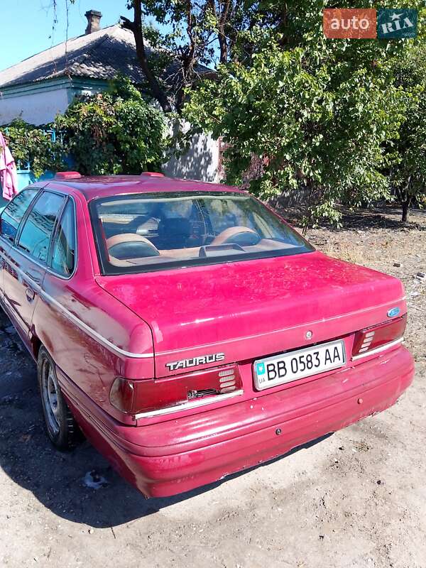 Седан Ford Taurus 1990 в 