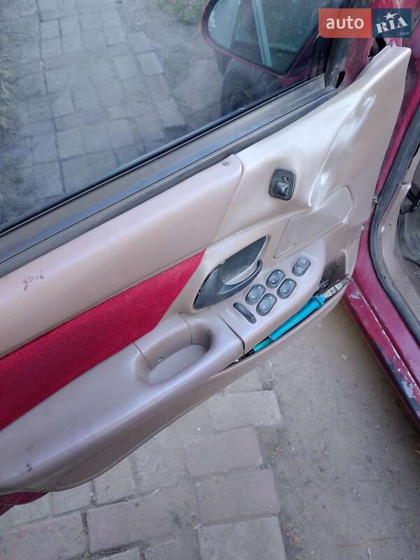 Седан Ford Taurus 1990 в Днепре фото 3 Седан Ford Taurus 1990 в Днепре