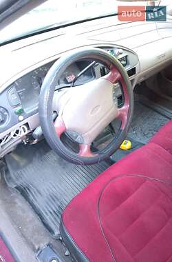 Седан Ford Taurus 1990 в 