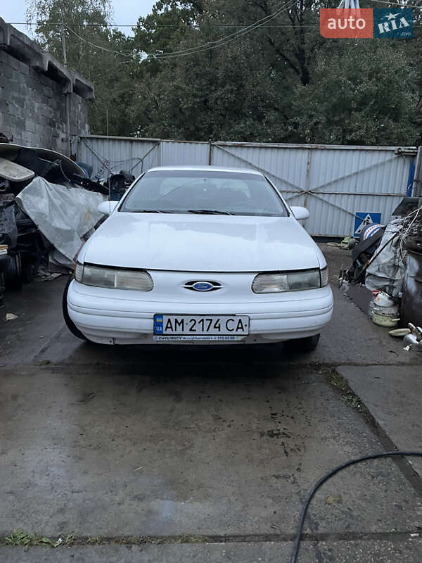 Седан Ford Taurus 1993 в Коростене фото 2 Седан Ford Taurus 1993 в Коростене