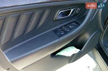 Седан Ford Taurus 2014 в Фастове