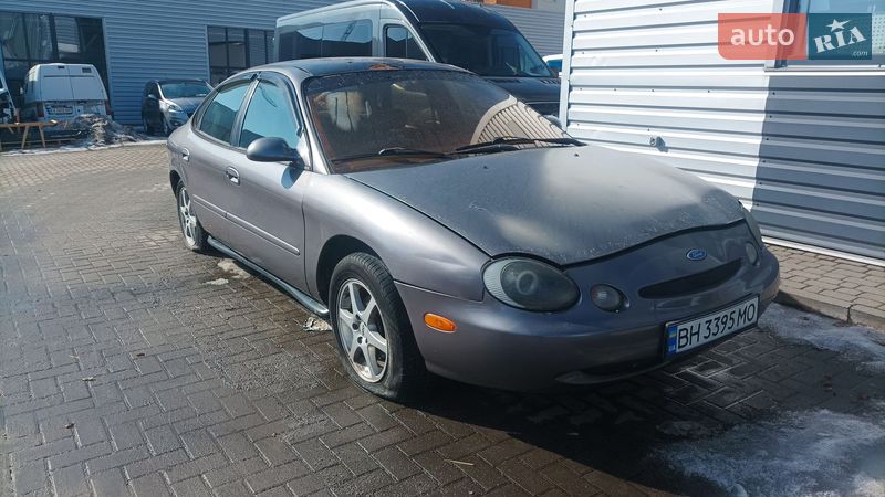Седан Ford Taurus 1996 в Виннице