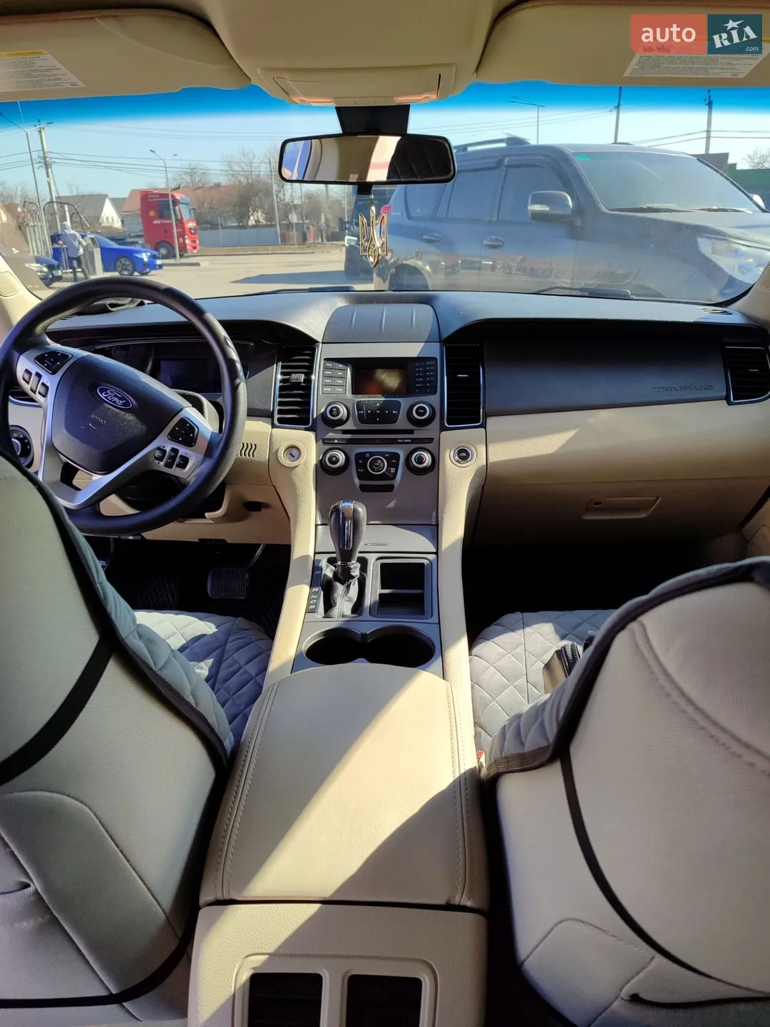 2017 Ford Taurus - мініатюра 9
