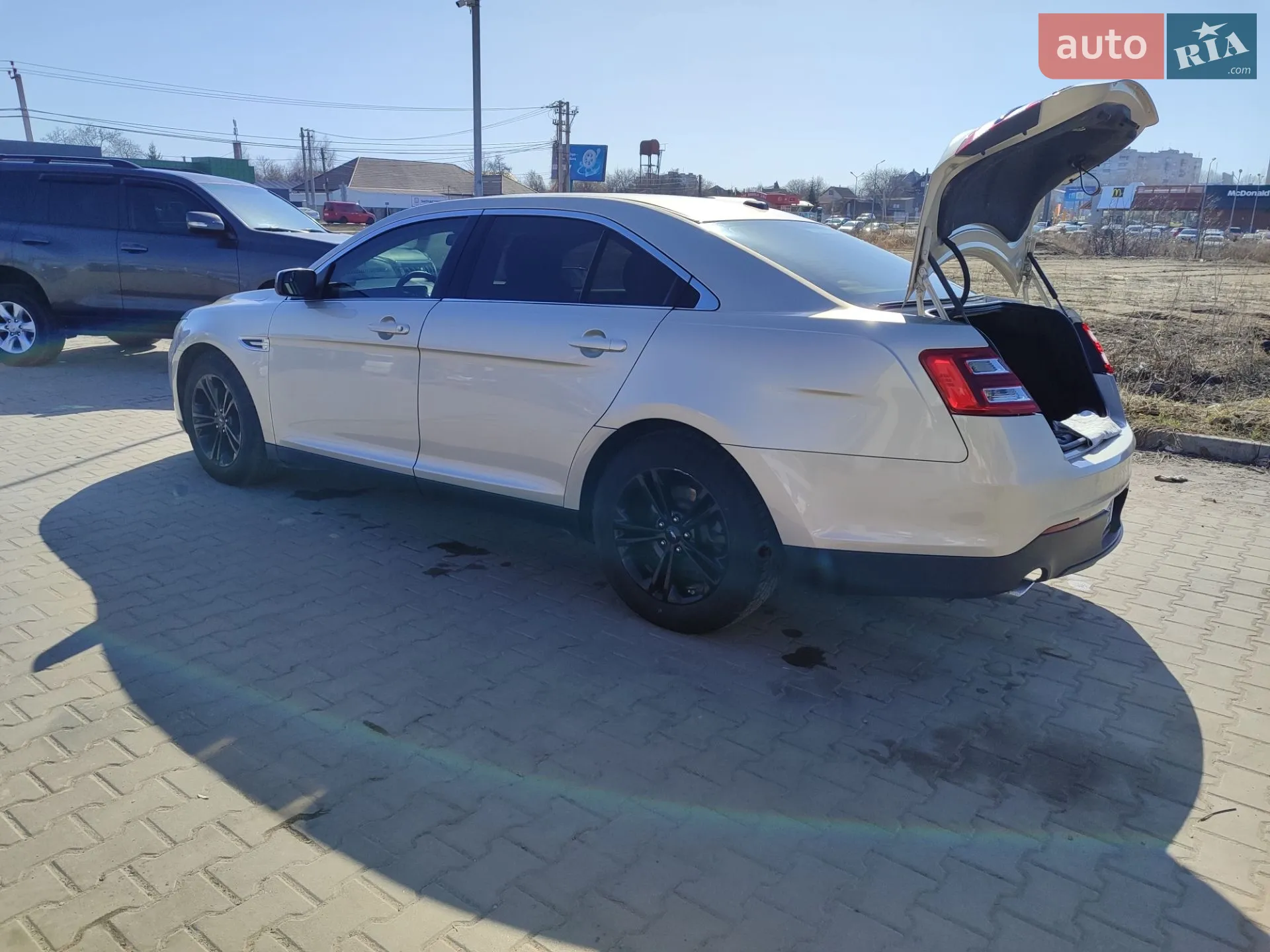 2017 Ford Taurus - мініатюра 5
