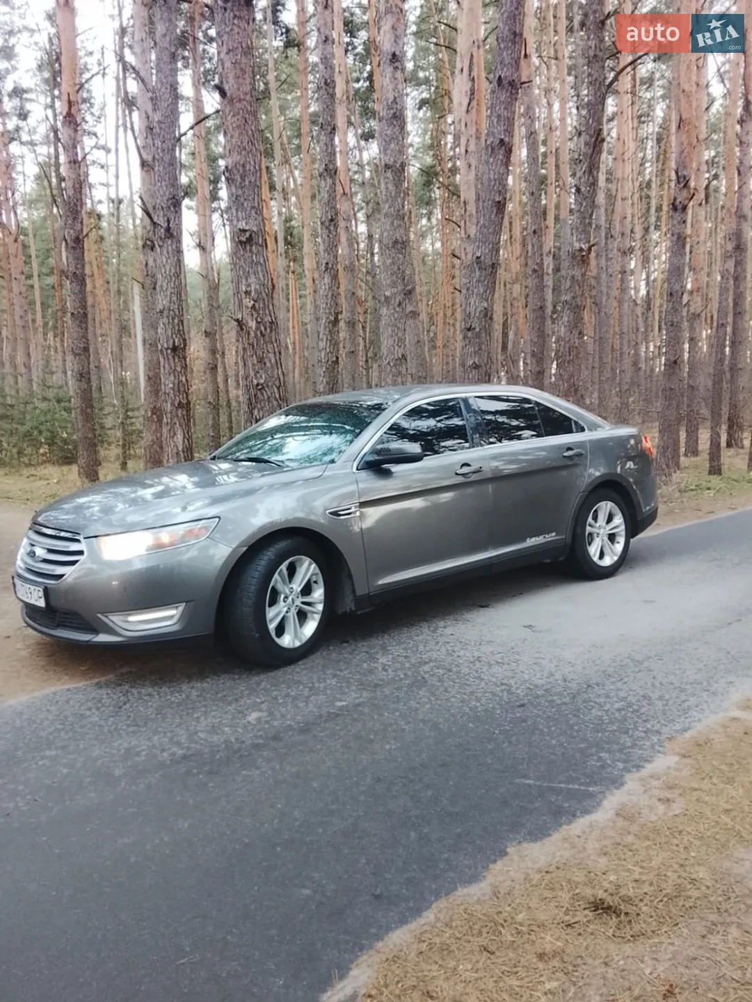 2012 Ford Taurus - мініатюра 26