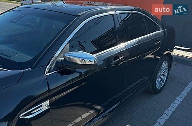 Седан Ford Taurus 2017 в Виннице