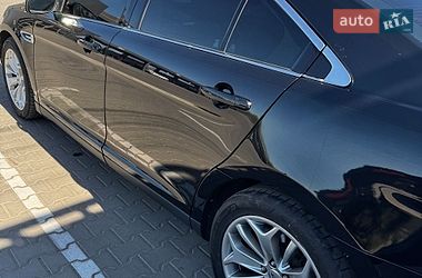 Седан Ford Taurus 2017 в Виннице