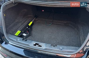 Седан Ford Taurus 2017 в Виннице