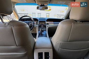 Седан Ford Taurus 2017 в Виннице