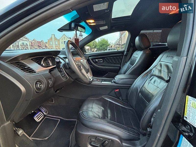 Седан Ford Taurus 2014 в Обухове
