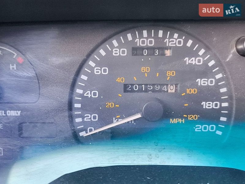 Седан Ford Taurus 1995 в Киеве