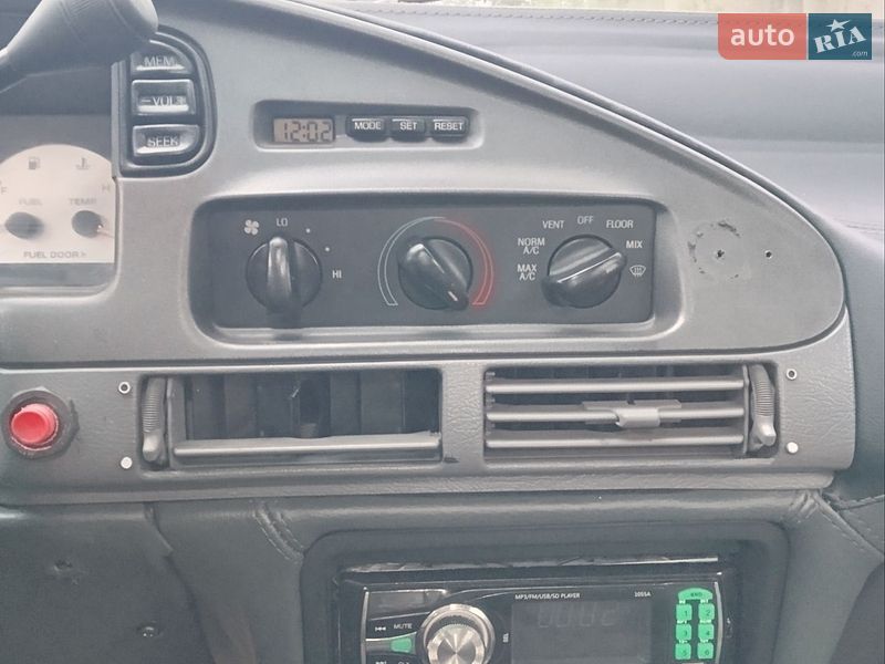 Седан Ford Taurus 1992 в Харкові
