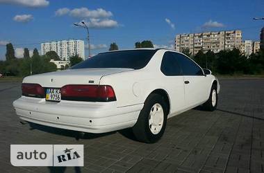 Купе Ford Thunderbird 1993 в 