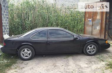 Купе Ford Thunderbird 1990 в 