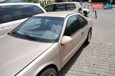 Купе Ford Thunderbird 1990 в 