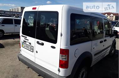 Грузопассажирский фургон Ford Tourneo Connect 2008 в Черкассах