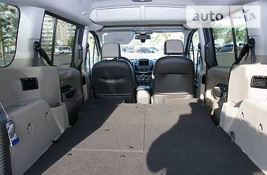 Мінівен Ford Tourneo Connect 2016 в 