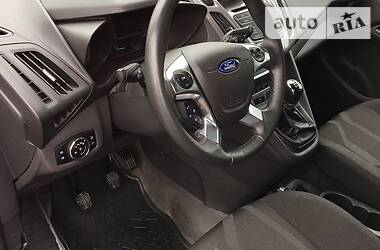 Вантажопасажирський фургон Ford Tourneo Connect 2015 в 