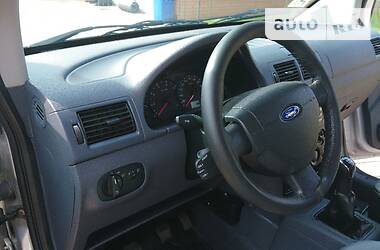 Минивэн Ford Tourneo Connect 2007 в 