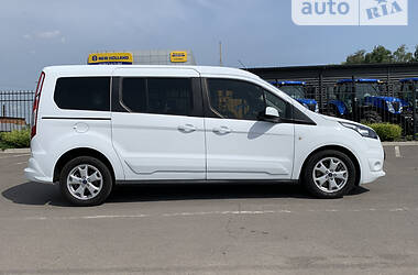 Минивэн Ford Tourneo Connect 2016 в 