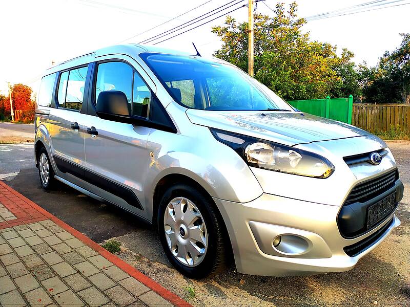 Универсал Ford Tourneo Connect 2016 в Киеве