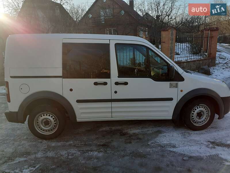 Мінівен Ford Tourneo Connect 2009 в Полтаві